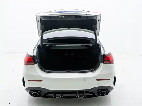 Mercedes-Benz A-Class AMG 2024, фото 9