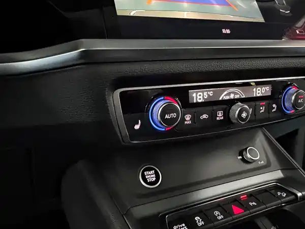 Audi Q3 Sportback 2022, фото 11