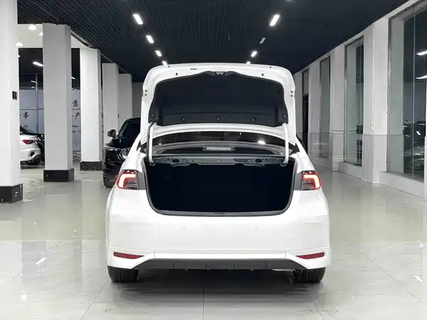 Toyota Corolla 2021, фото 6