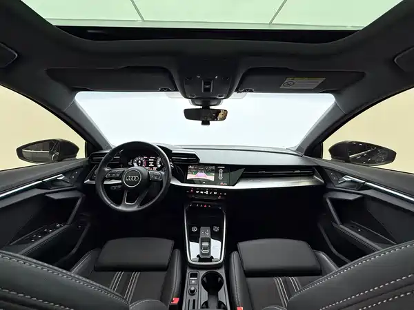 Audi A3 2023, фото 9