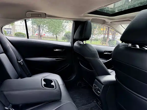 Toyota Allion 2022, фото 23
