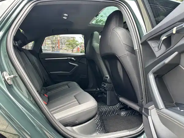 Audi A3 2023, фото 6
