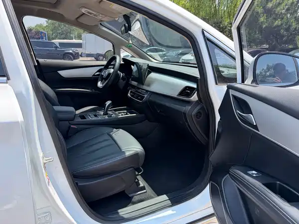 BYD Song MAX 2021, фото 8