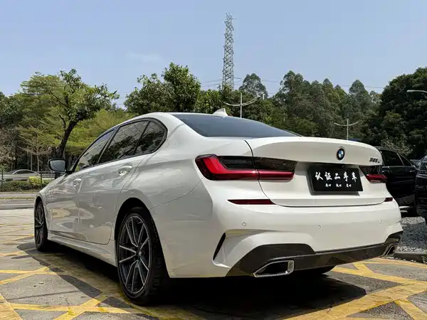 BMW 3 Series 2022, фото 6