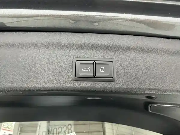 Audi Q3 2023, фото 17