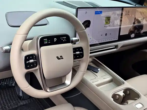 Li Auto i6 2025, фото 10
