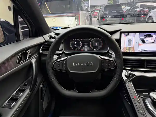 Lynk & Co 06 2023, фото 20