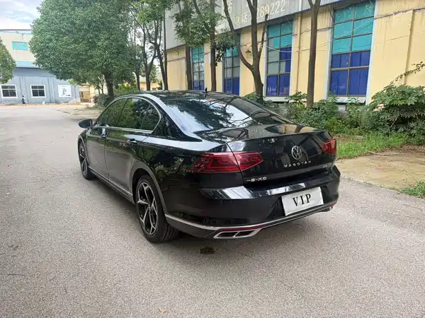 Volkswagen Magotan 2023, фото 7