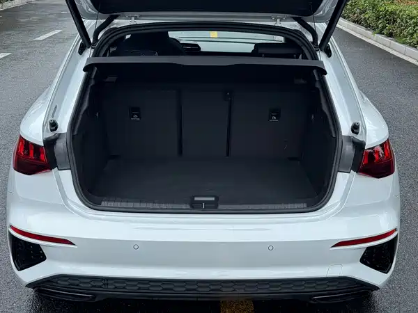 Audi A3 2022, фото 24
