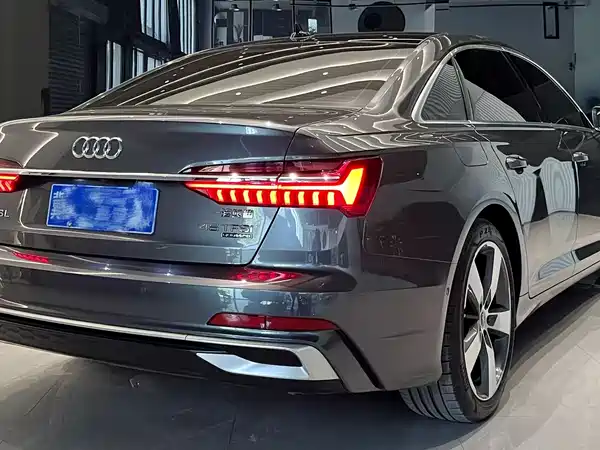 Audi A6L 2023, фото 5