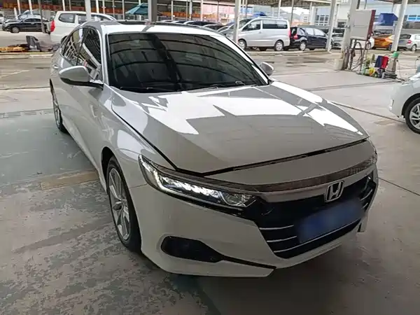 Honda Accord 2022, фото 3