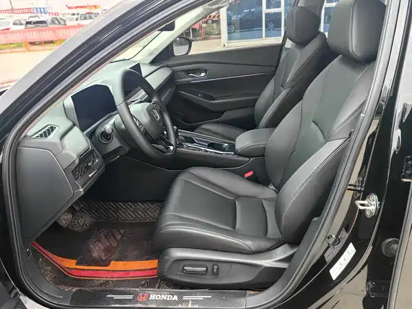 Honda Accord 2024, фото 4