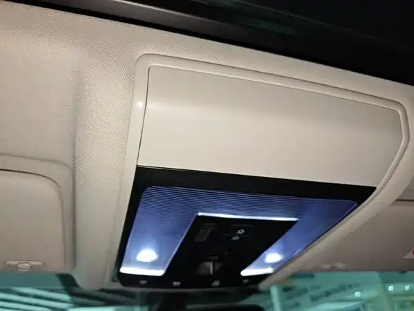 Volkswagen Passat 2024, фото 17