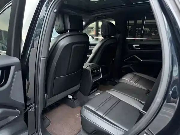Porsche Cayenne PHEV 2021, фото 8