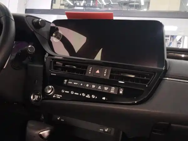 Lexus ES 2022, фото 13