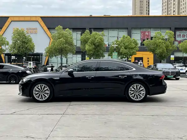 Audi A7L 2024, фото 3