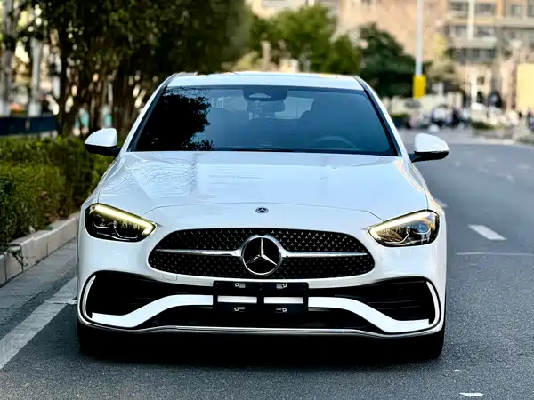 Mercedes-Benz C-Class 2023