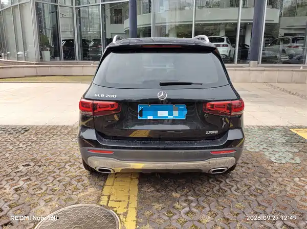 Mercedes-Benz GLB 2023, фото 4
