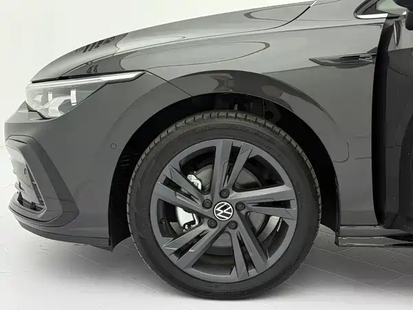 Volkswagen Golf 2023, фото 19