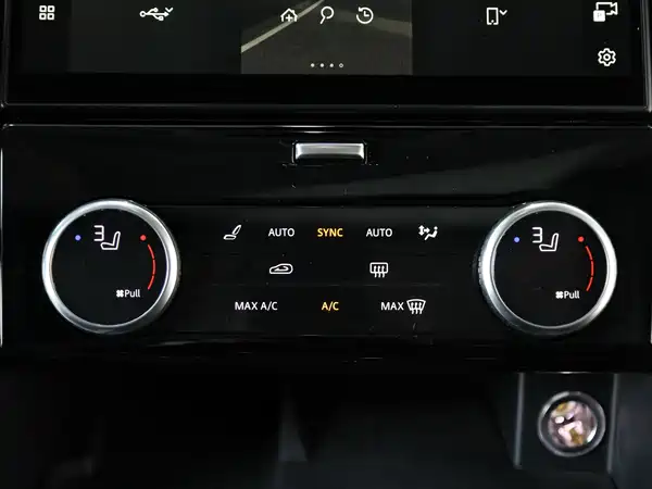 Land Rover Discovery 2021, фото 11