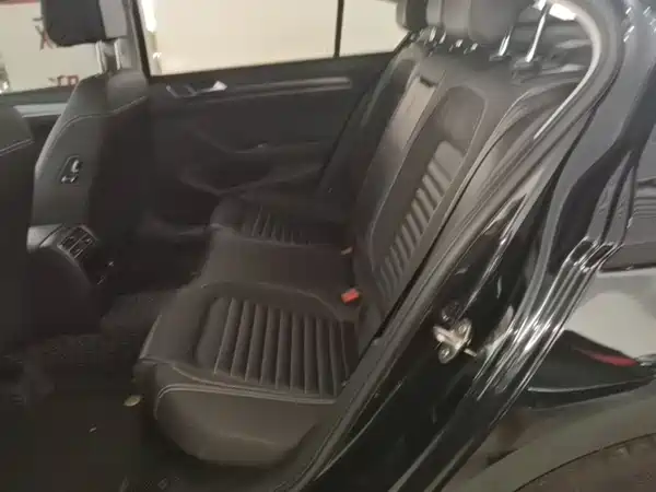 Volkswagen Magotan 2020, фото 16