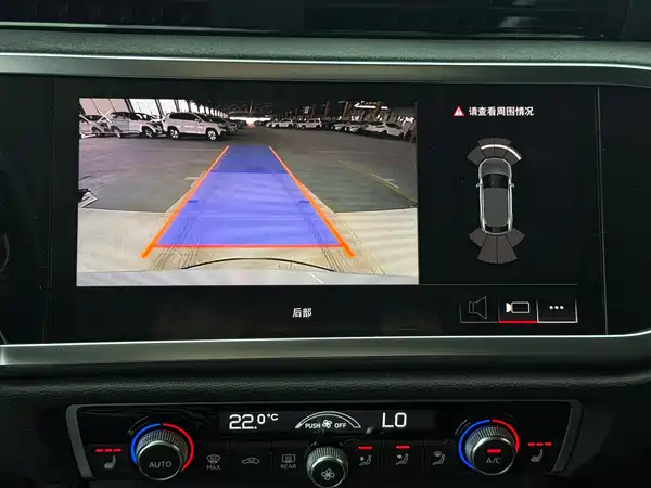 Audi Q3 Sportback 2022, фото 13