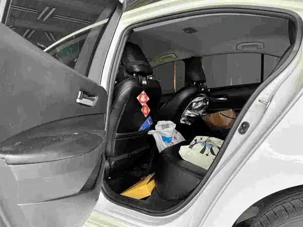 Toyota Corolla 2023, фото 5