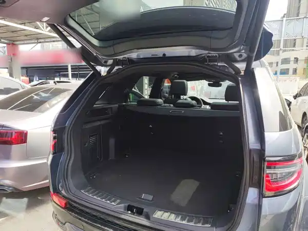 Land Rover Discovery Sport 2022, фото 14