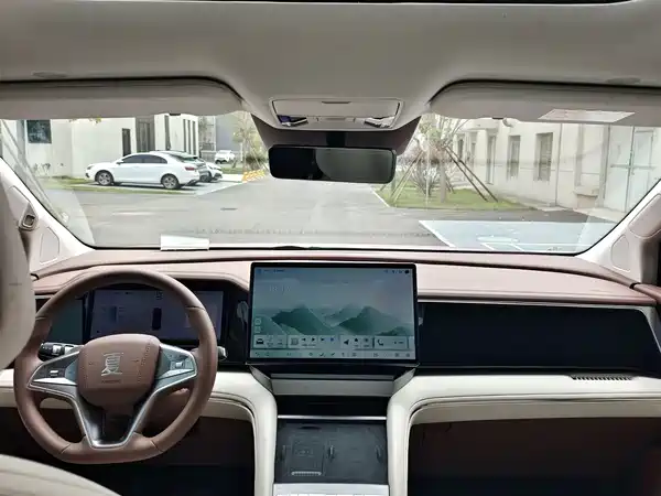 BYD Xia 2025, фото 8