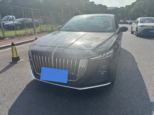 Hongqi H5 2023