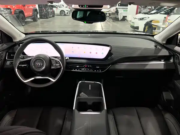 Buick LaCrosse 2025, фото 9