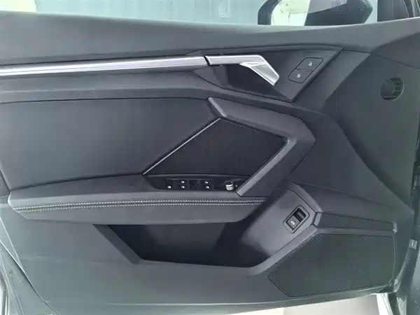 Audi A3 2024, фото 6