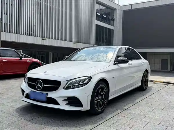 Mercedes-Benz C-Class 2021