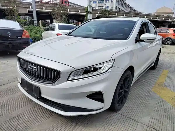 Geely Emgrand GT 2021