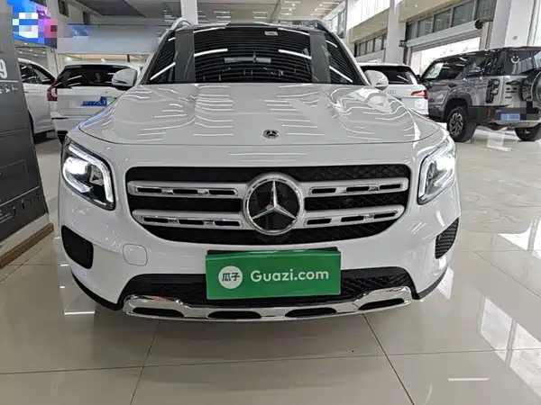Mercedes-Benz GLB 2022, фото 2