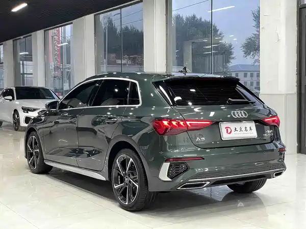 Audi A3 2022, фото 4