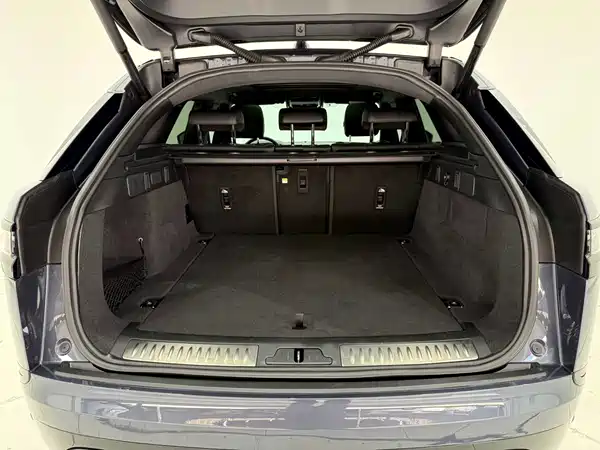 Land Rover Range Rover Velar 2024, фото 24