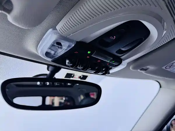 MINI CLUBMAN 2022, фото 17