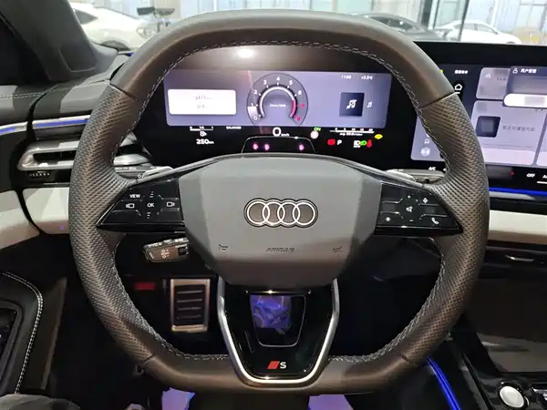 Audi A5L 2025, фото 7