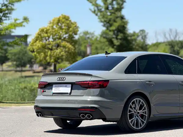 Audi S4 2022, фото 7
