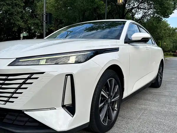 Changan Eado 2024, фото 7