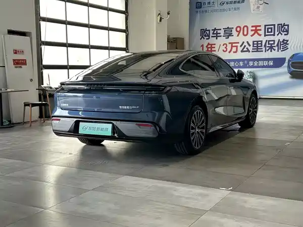 Geely Galaxy Starshine 8 2025, фото 7