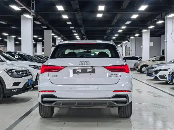 Audi Q3 2023, фото 25