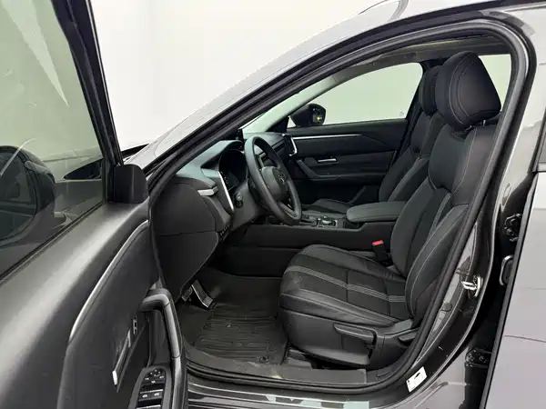 Mazda CX-50 2023, фото 23