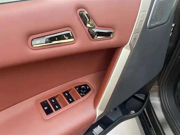 BMW iX 2022, фото 10