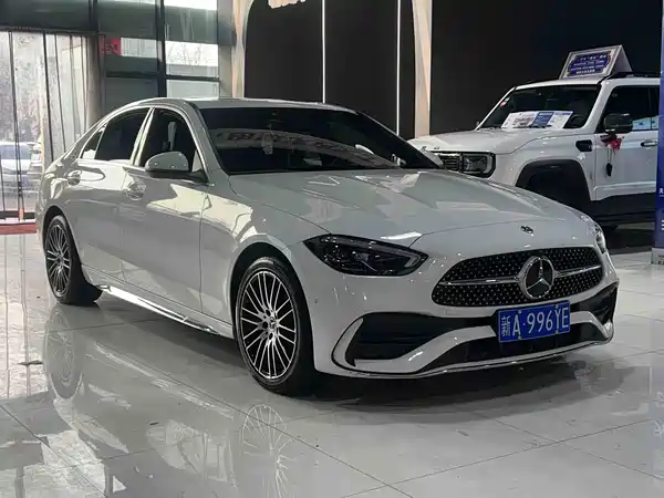 Mercedes-Benz C-Class 2023, фото 3