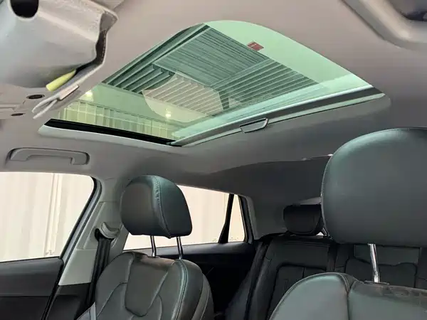Audi Q2L 2022, фото 11