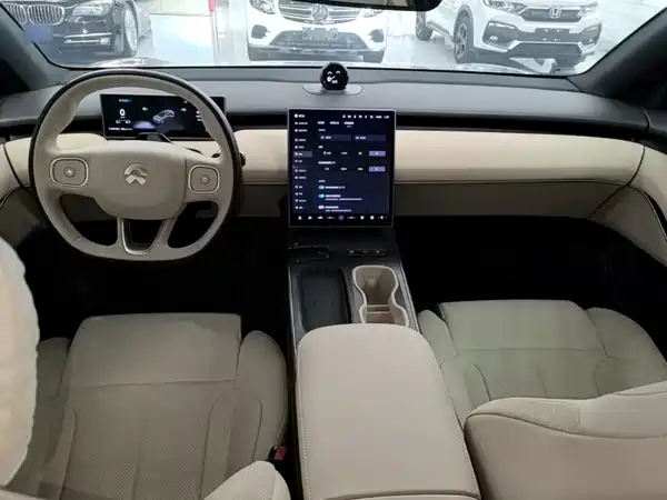 NIO ET5T 2024, фото 9