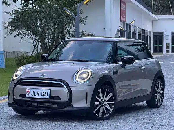 MINI 2023