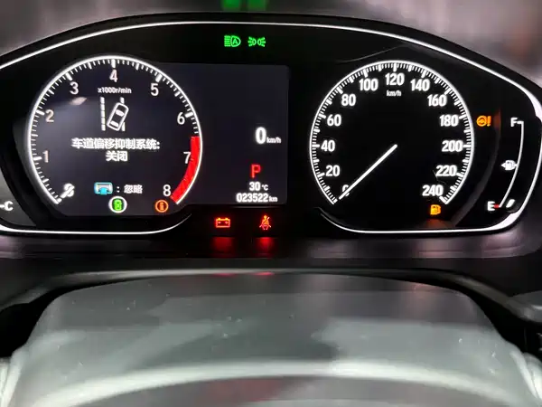 Honda Accord 2022, фото 9